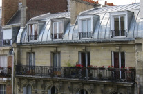 Visite guidée d’une studette parisienne